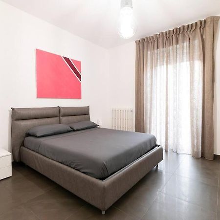 Casa Di Nonna Franca Apartment Brindisi Bagian luar foto